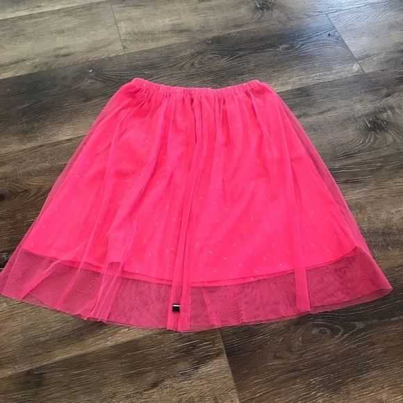 Tommy Hilfiger - Picture 2 of 4